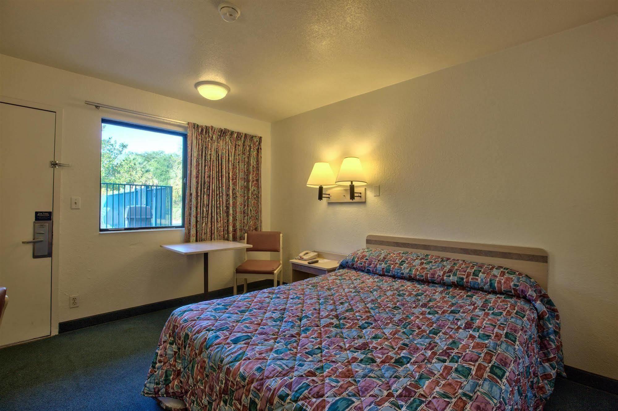 Motel 6-Valdosta, Ga - University Экстерьер фото