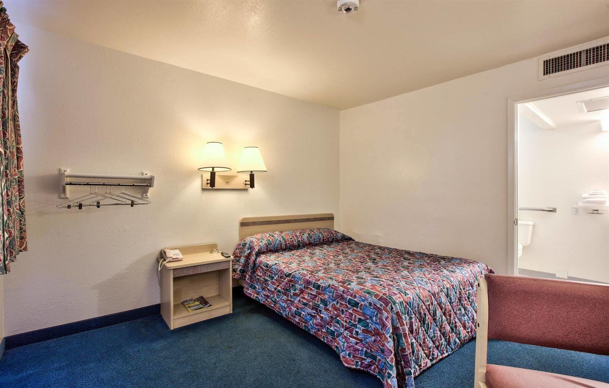 Motel 6-Valdosta, Ga - University Экстерьер фото