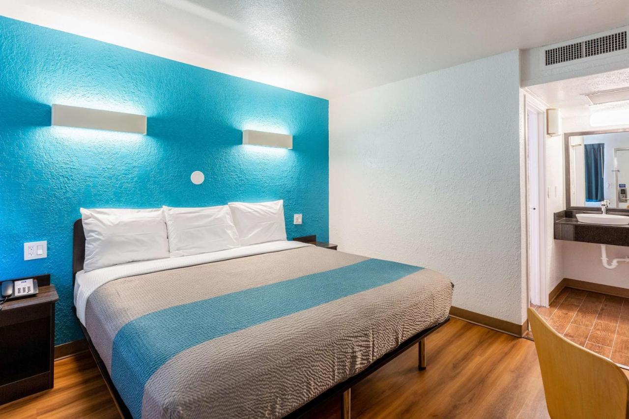 Motel 6-Valdosta, Ga - University Экстерьер фото