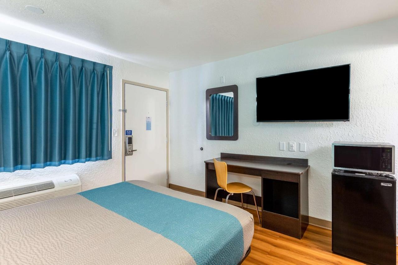 Motel 6-Valdosta, Ga - University Экстерьер фото